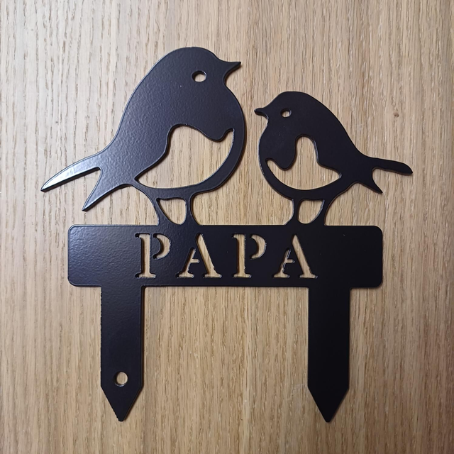 Papa Robin &amp; Chick Garden Spike