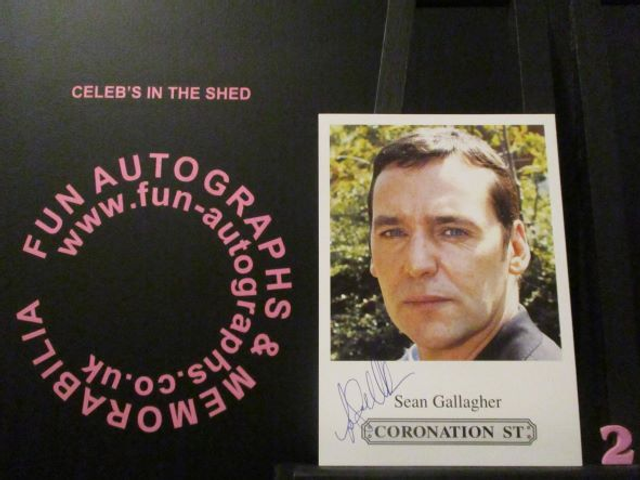 Sean Gallagher (Paul Connor) Authentic Autographed Coronation Street 6x4 Cast Card (2)