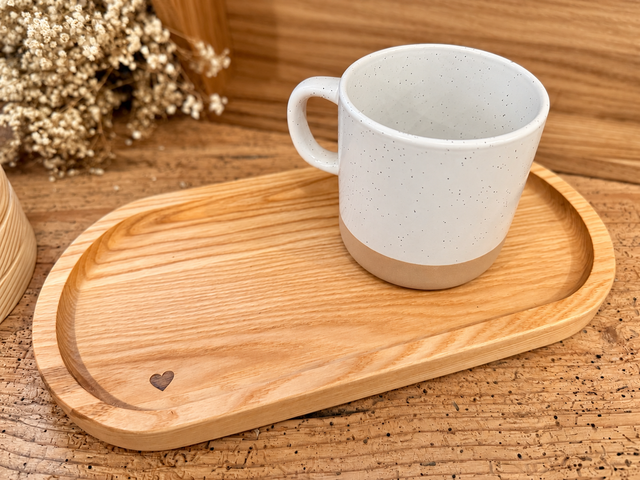 Kaffeeteller „Herz“ – Esche geölt