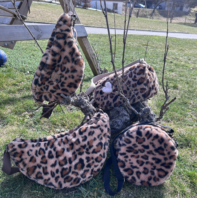 Collection « Fausse fourrure Léo »