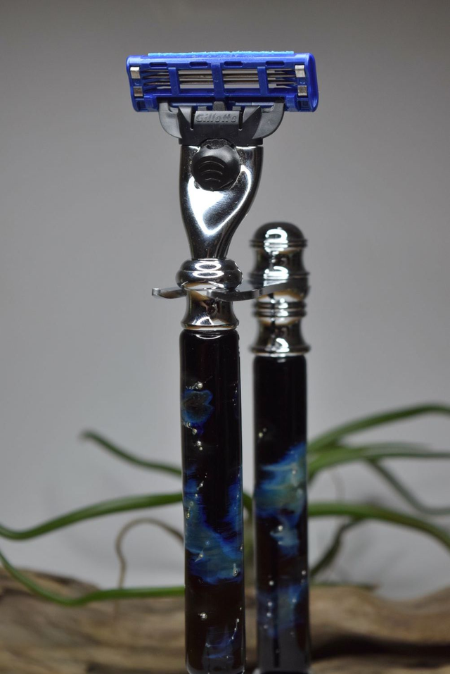 PORTANT + RASOIR MACH 3 CHROME MONTURE CHROME