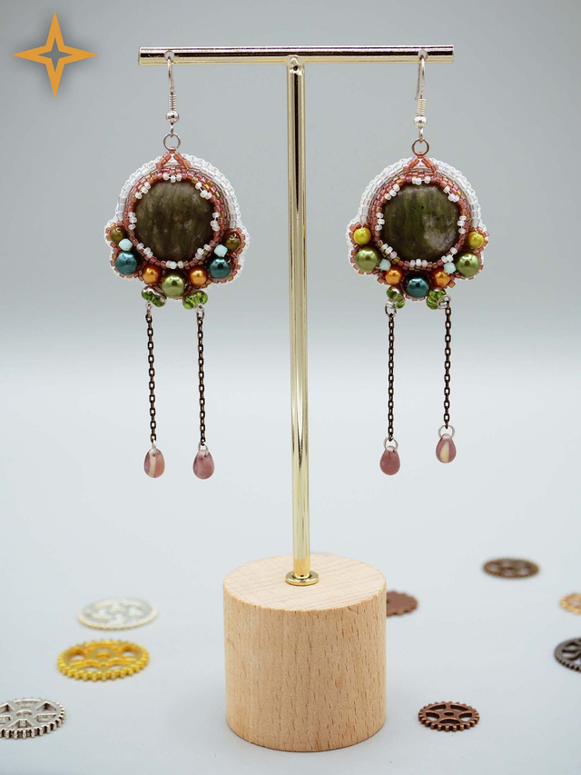 + Fleurs de Jade (Boucles d&#039;oreille) +