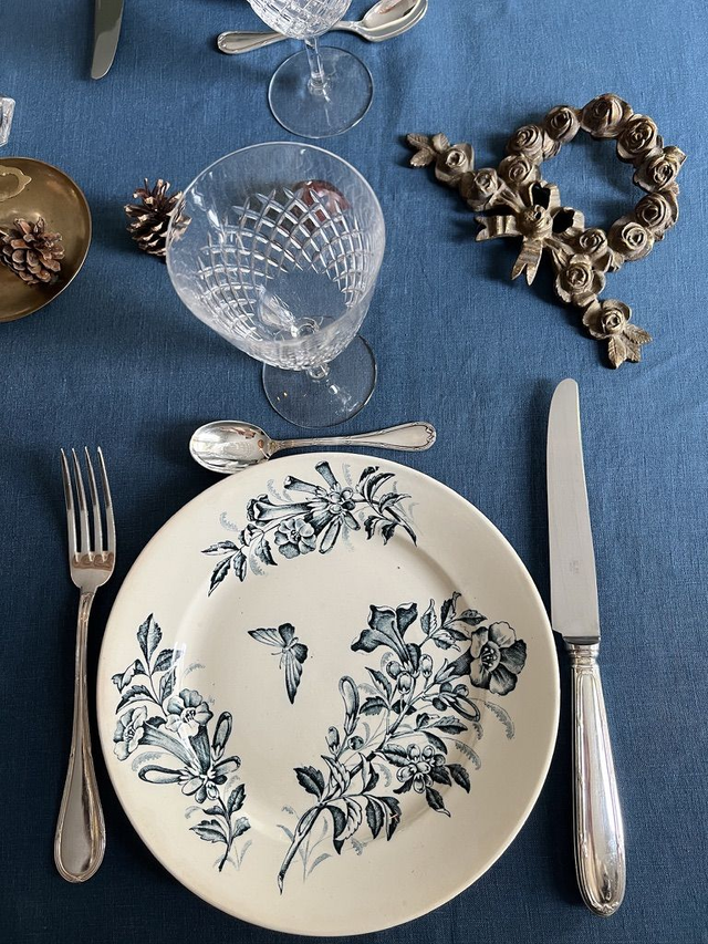 JASMIN - Suite de 6 assiettes plates signées Badonviller - Terre de Fer