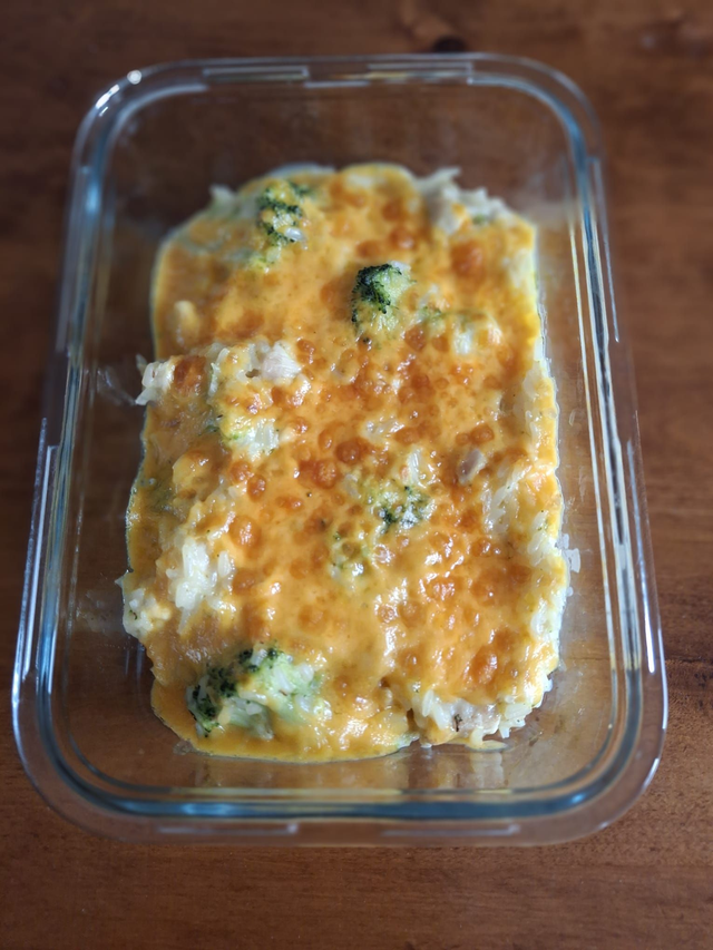 Broccoli Rice Casserole (One Pot)