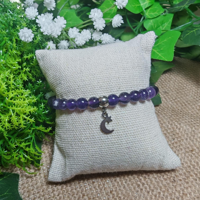 Bracelet améthyste et breloque lune 