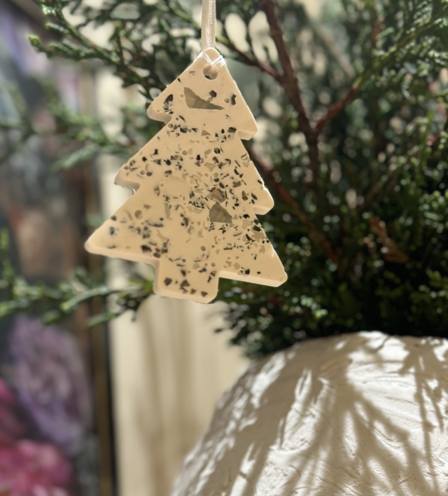 SET OF 4 BAUBLES GREEN