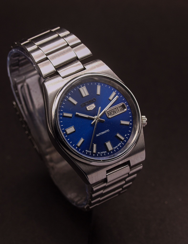 Seiko 5 7009a Automatic Blue - Refurbished