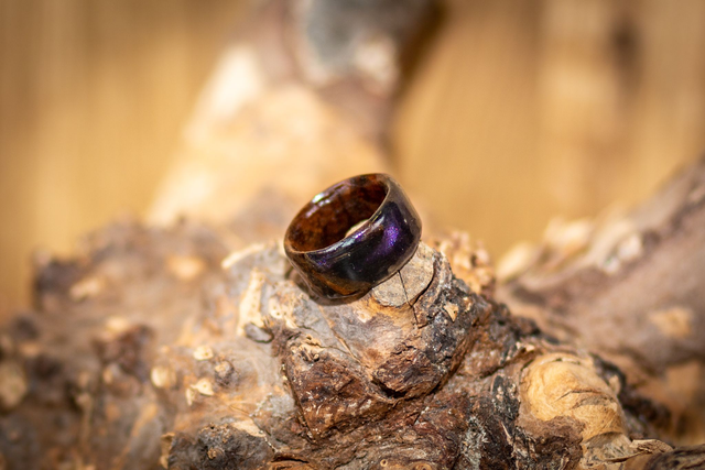 Ring: Nachtkern – Massiver Holzring 18mm