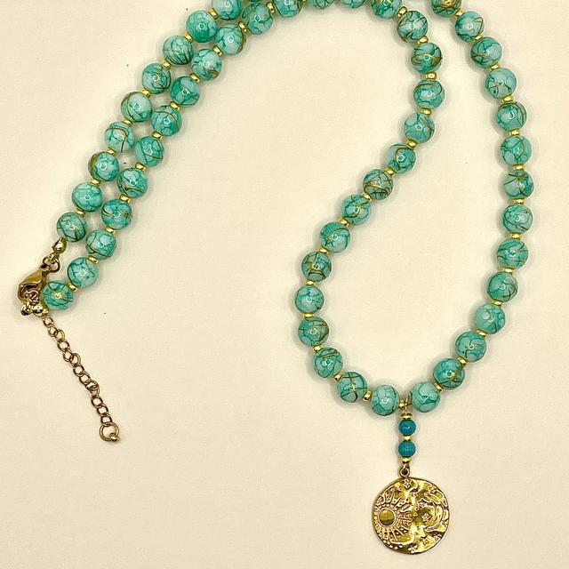 C67 - Collier perle verre turquoise 