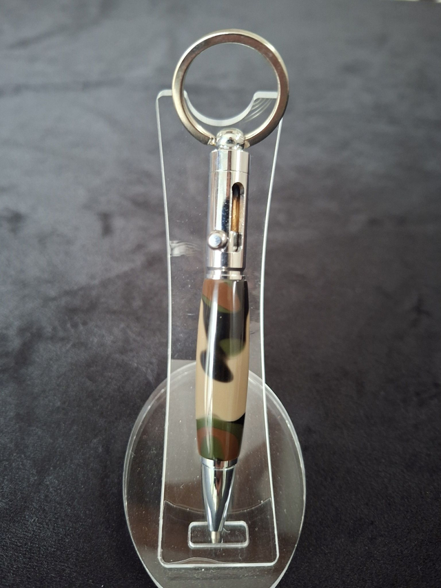 Porte clef stylo Colt en résine camouflage