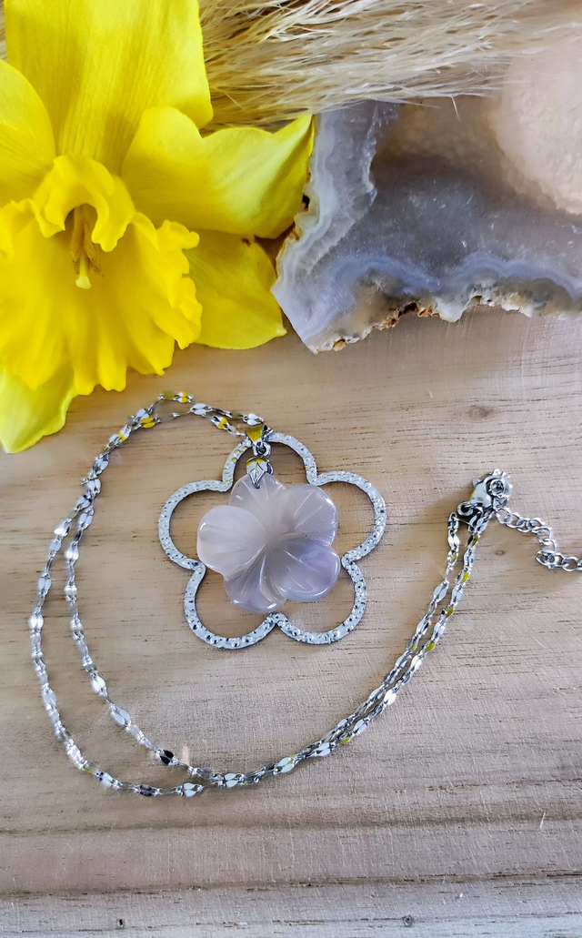 Collier "Flower" Agate grise