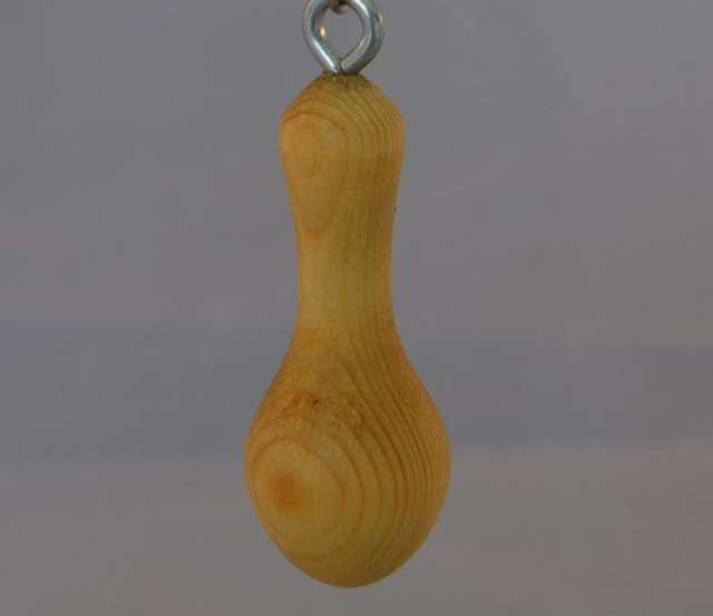 Druppel sleutelhanger - vuren