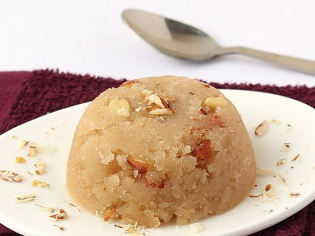 Suji Halwa / Shiro (250 Gram) – Sweet Semolina Dessert