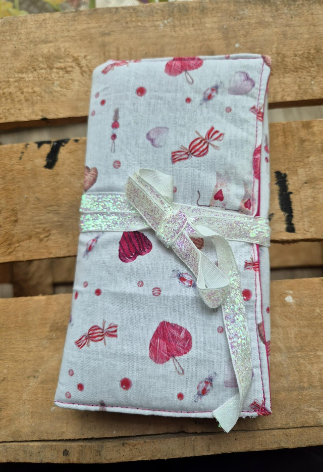 Pochette à bijoux cœurs 