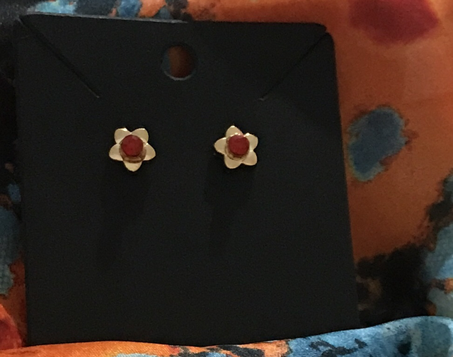 Children-Adult Plastic Studs -Red - CASER02