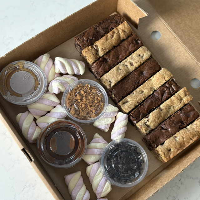 Brownie and Cookie Dipping Box 