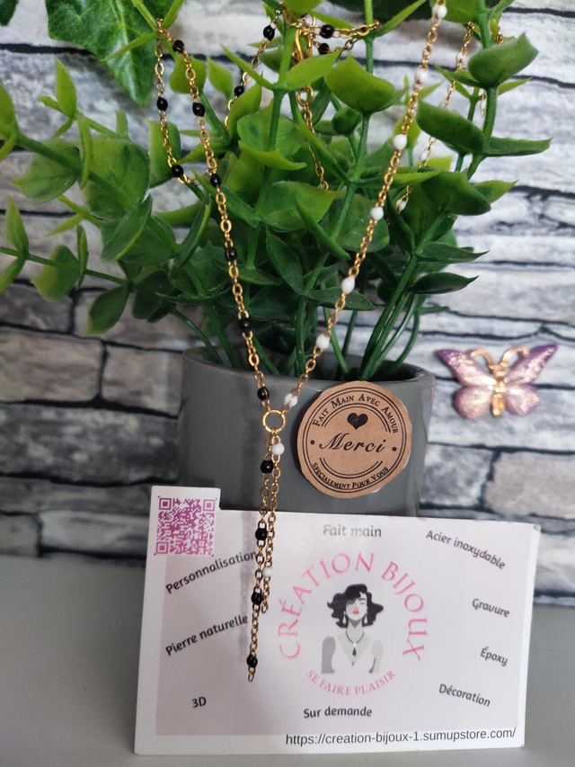 Collier perle noir et blanc 