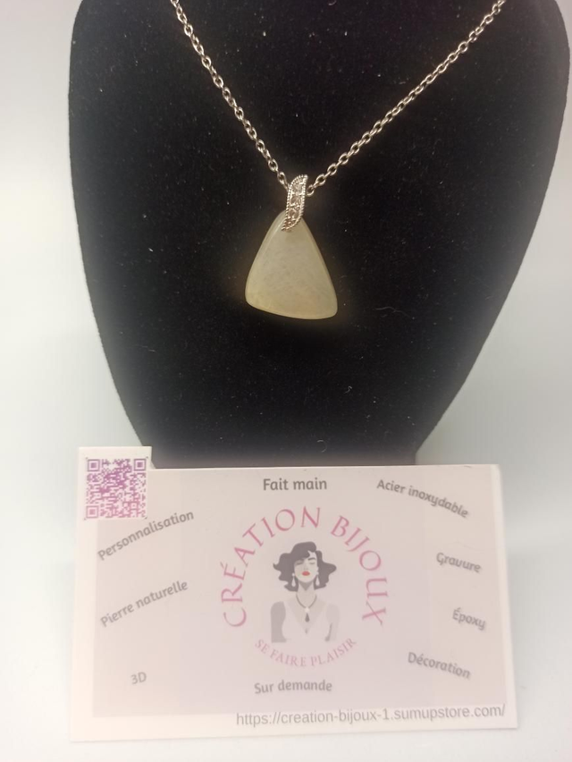 Collier en belomorite 