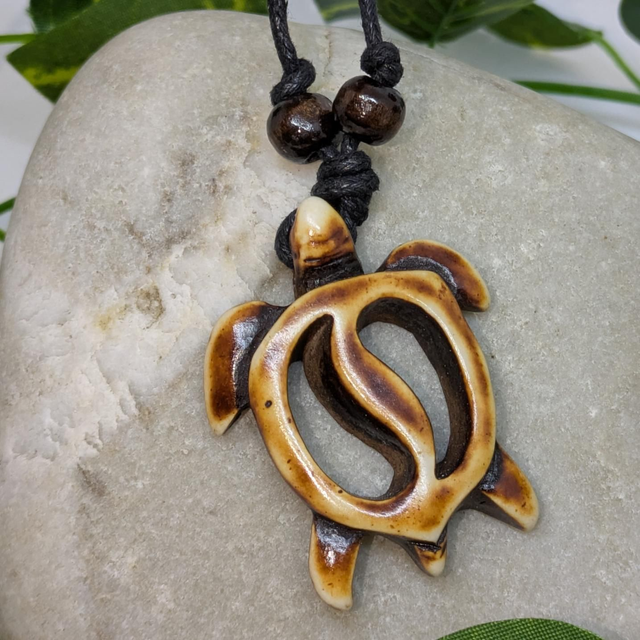 Collier &quot;Style&quot; tortue TOR-007