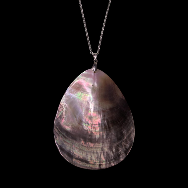 Pendentif nacre 