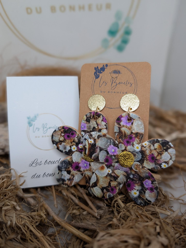 Boucles d'oreilles Marguerite fleurie violet m632