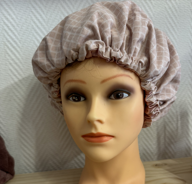 Bonnet de soin en satin