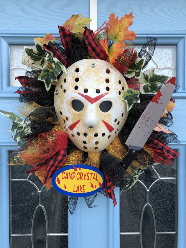 Friday the 13th wreath