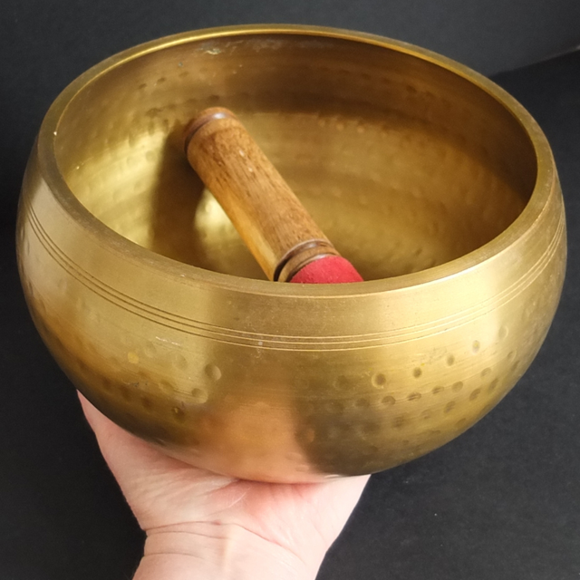 Singing Bowl - 18cm