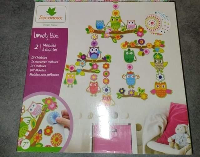 Mobil à monter (2 dans la boîte)