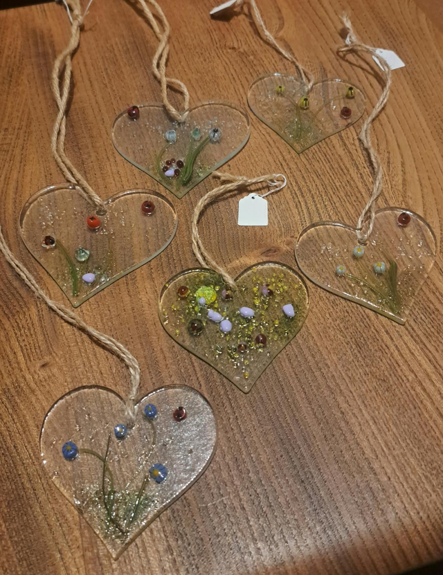 floral hanging hearts