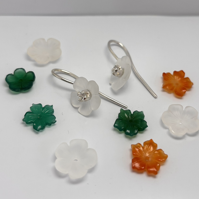 BO pendantes Quartz blanc / OZ 30 mm