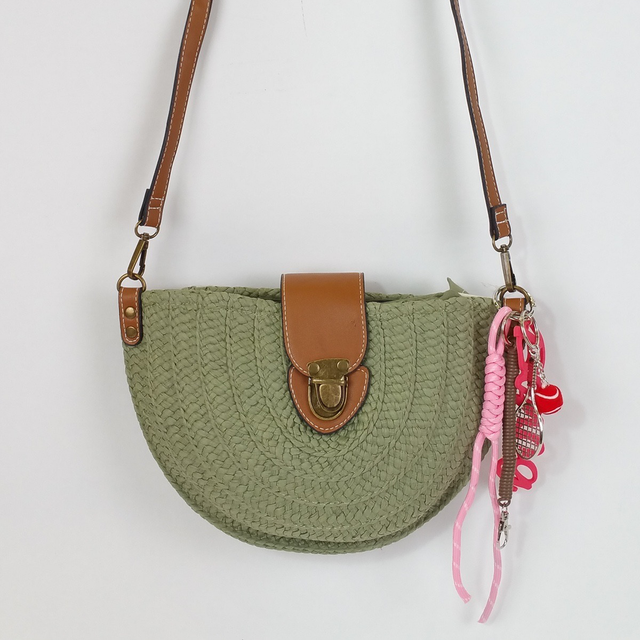 Sac paille demi lune vert