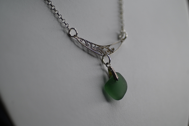 Green seaglass 925 silver necklace 