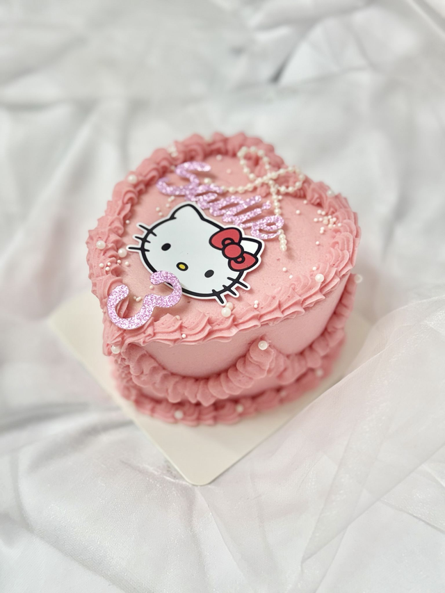 Hello Kitty Heart Birthday Cake