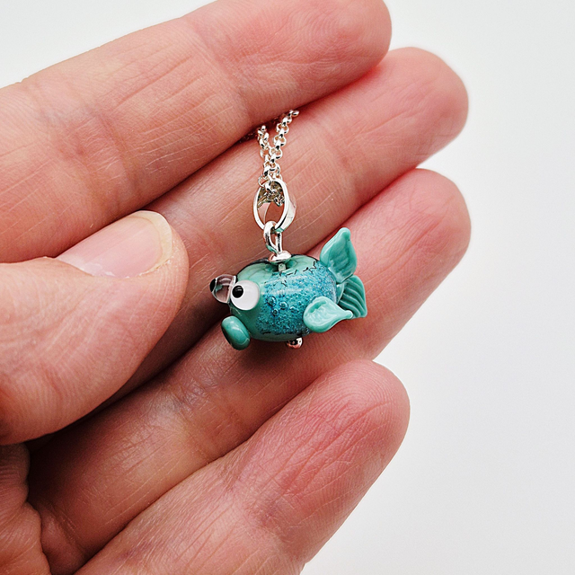 Pendentif Poisson bleu (2)