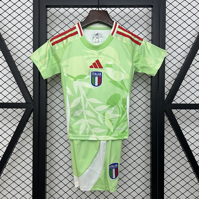 Conjunto camiseta + pantalón NIÑOS 2ª Italia 2025