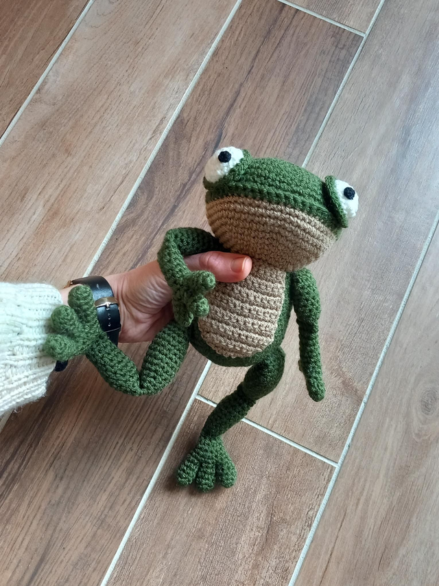 Grenouille Kaki