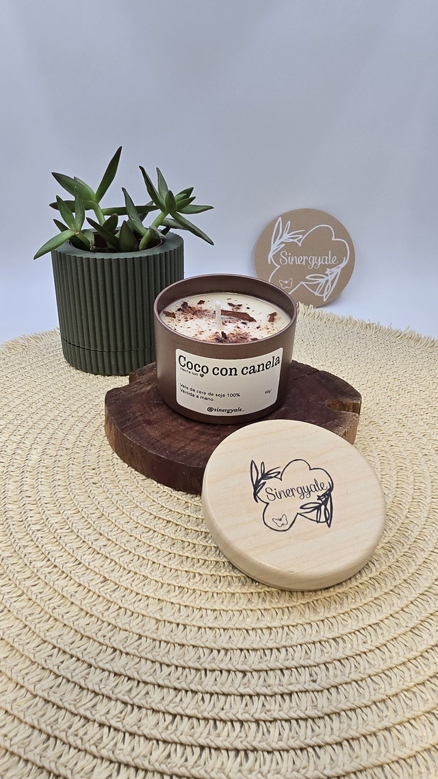 Vela en lata - Coco con canela