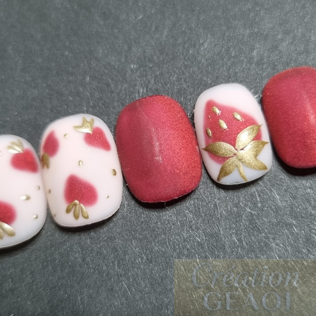 Strawberry venus little carré xs créer à la commande délai de 7 jours