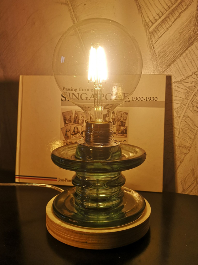  Lampe à poser "La Haute Tension"