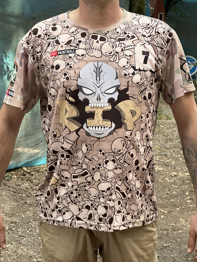 T-SHIRT RIP