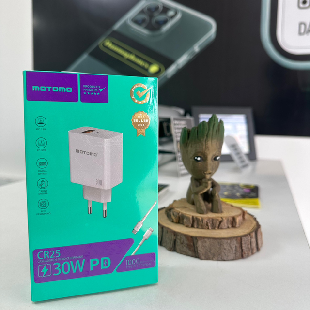 Cargador con doble puerto y con cable  C-C 30w 