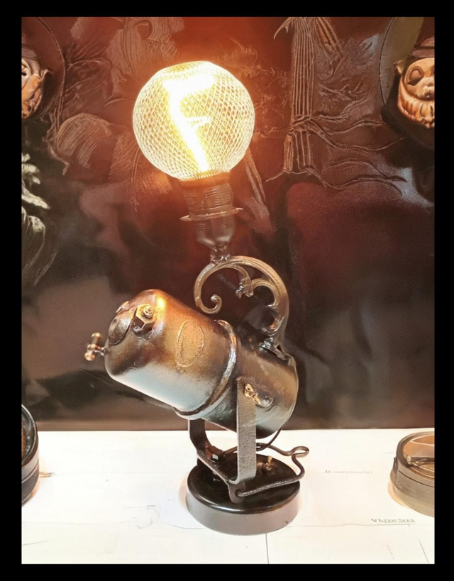 Carbure inclinable, Lampe d'ambiance déco à poser - Artisanat Français