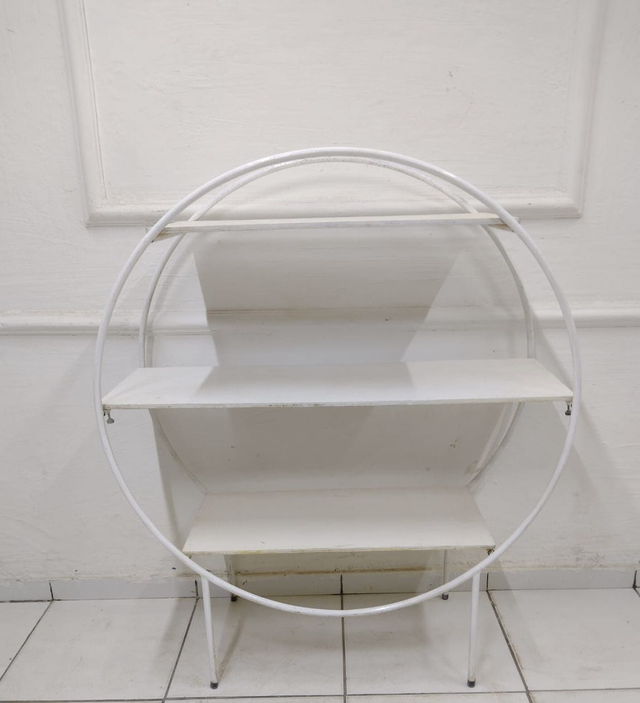 ESTANTE REDONDA BRANCA  - LOCAÇÃO  