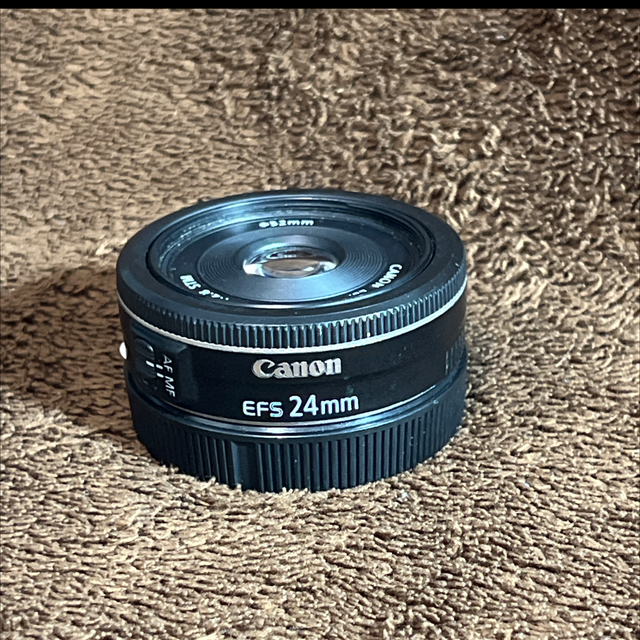 Lente Canon Ef-s 24mm F/2.8 Stm Wide Angle - Usada 