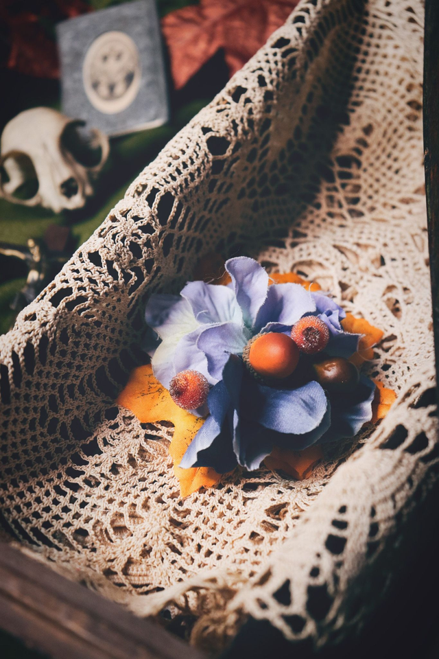 Hair flowers • S • blue &amp; yellow