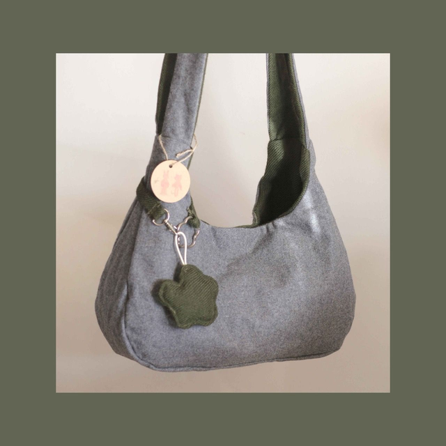 reversible shoulder bag - green & grey