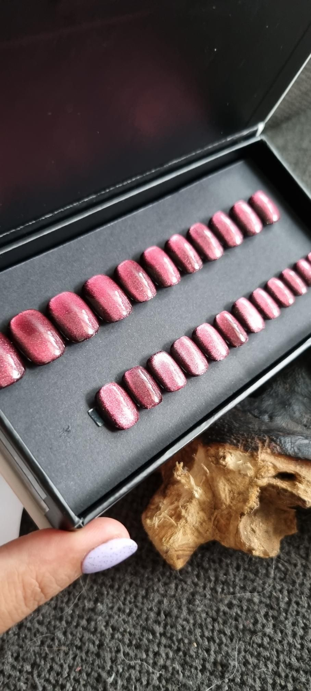 Soft réd cat eyes little carré xs