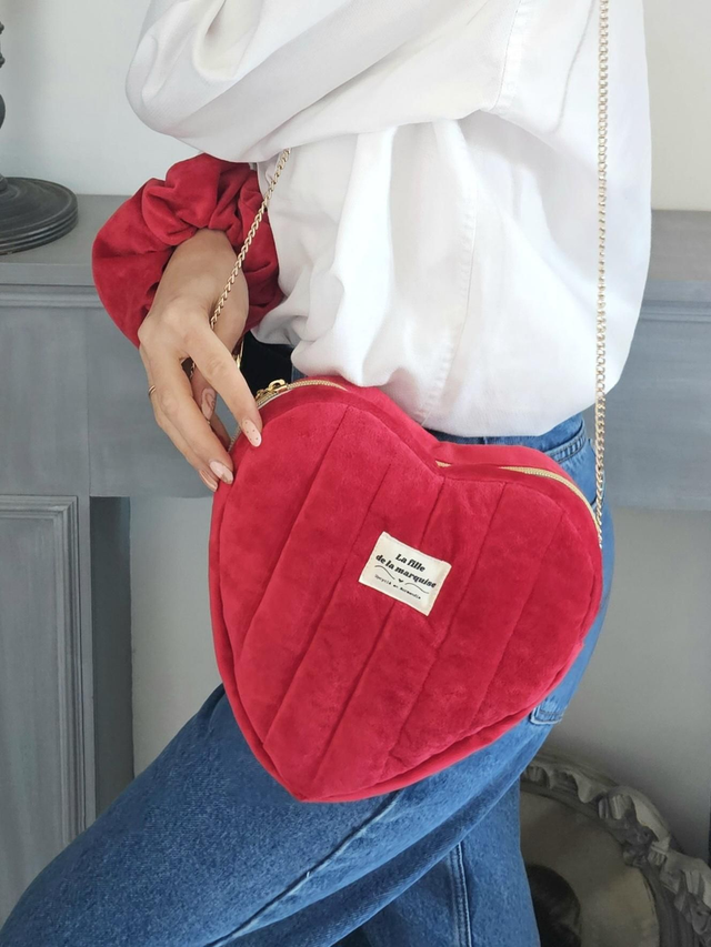 Sac bandoulière coeur rouge matelassé