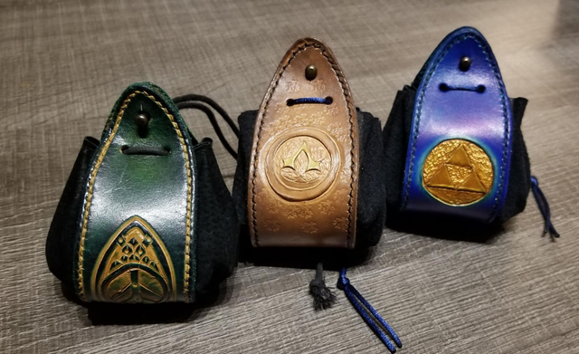 Bourse en cuir, couture lin poissé, fait main, pour porter des dès ou de la monnaie, pour adultes et enfants, unisexe. couleur et motif au choix